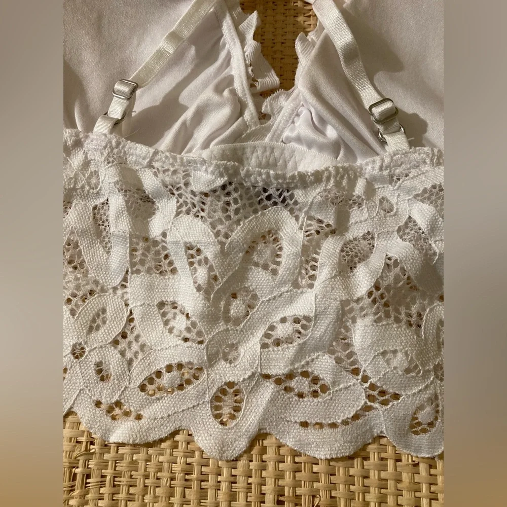 Love Tree White Lace Bralette